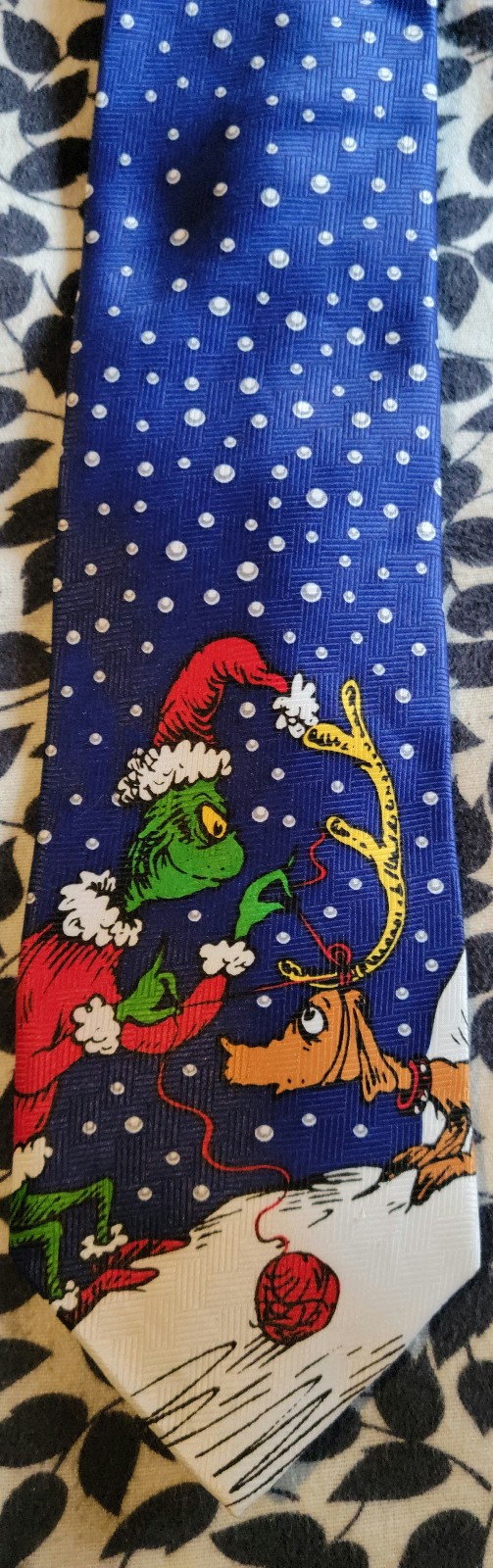 Dr. Seuss How the Grinch Stole Christmas Men's Tie