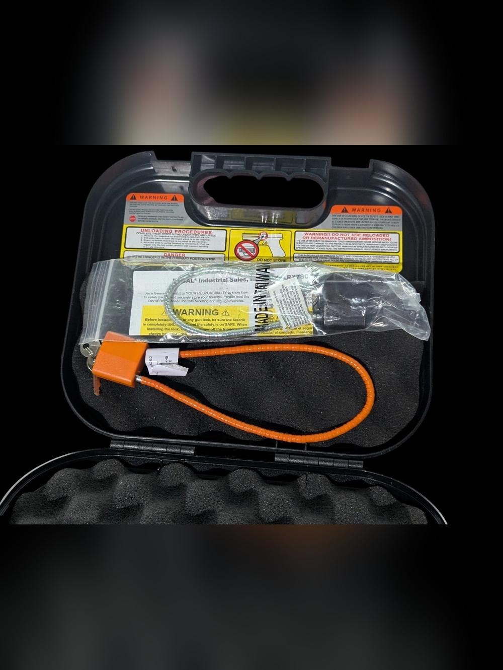 Gallery image 1 for Glock OEM Pistol Case & Cable Locks