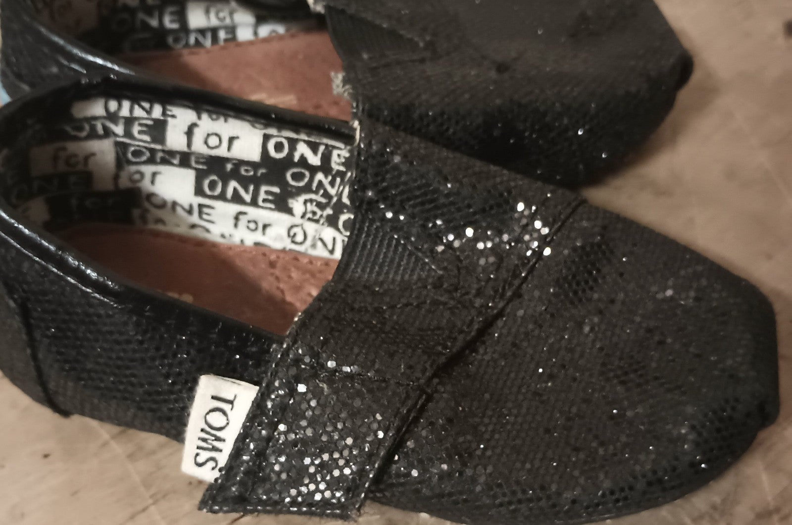 Gallery image 3 for Toms Slip On Shoes, Toddler Size 5
