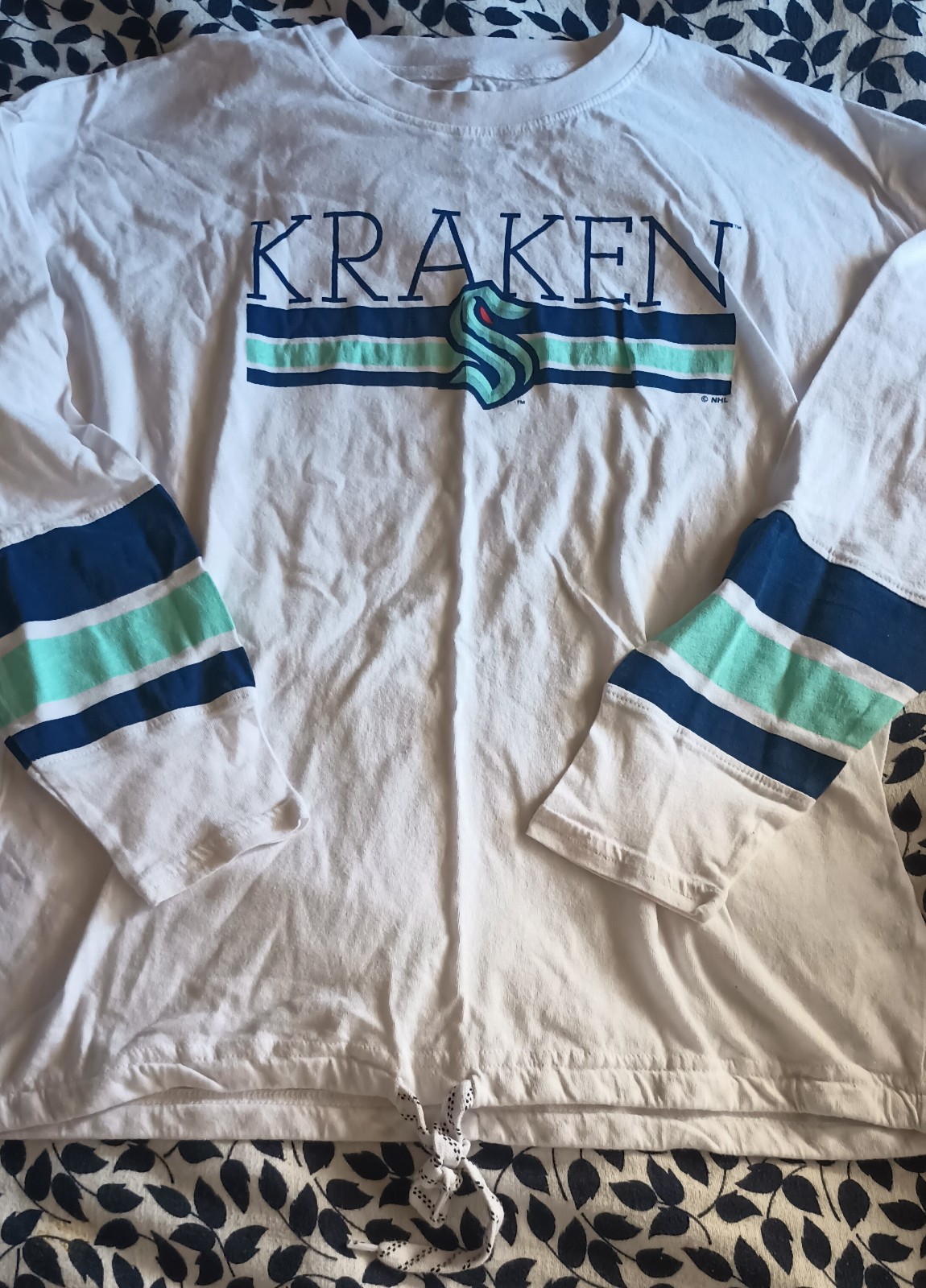Gallery image 1 for Seattle KRAKEN Team Shirt, Youth Size Medium