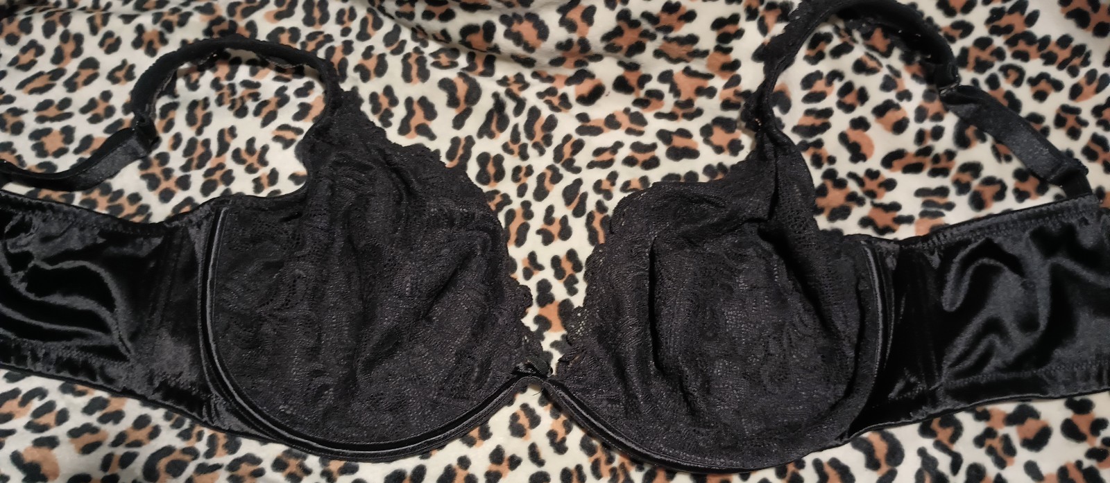 Gallery image 3 for Cacique Plus Size Bra, 44DD