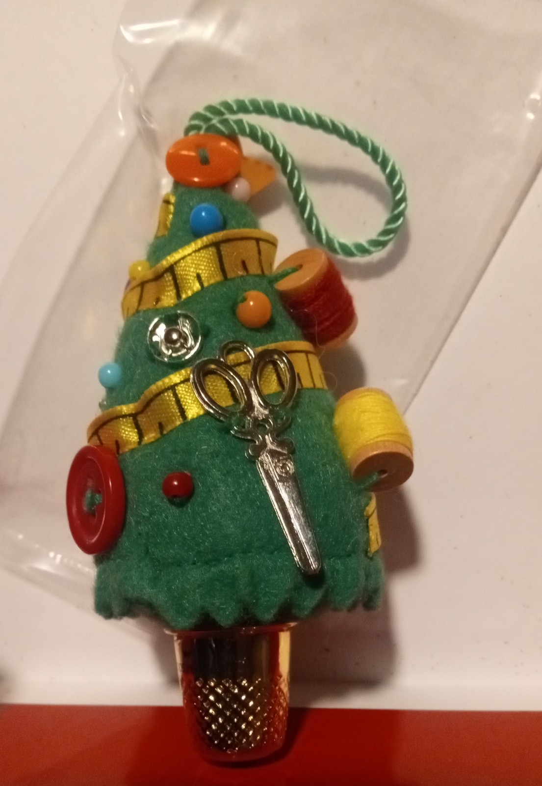 Gallery image 1 for Hallmark Keepsake Ornament, Trim a Tiny Tree 2005