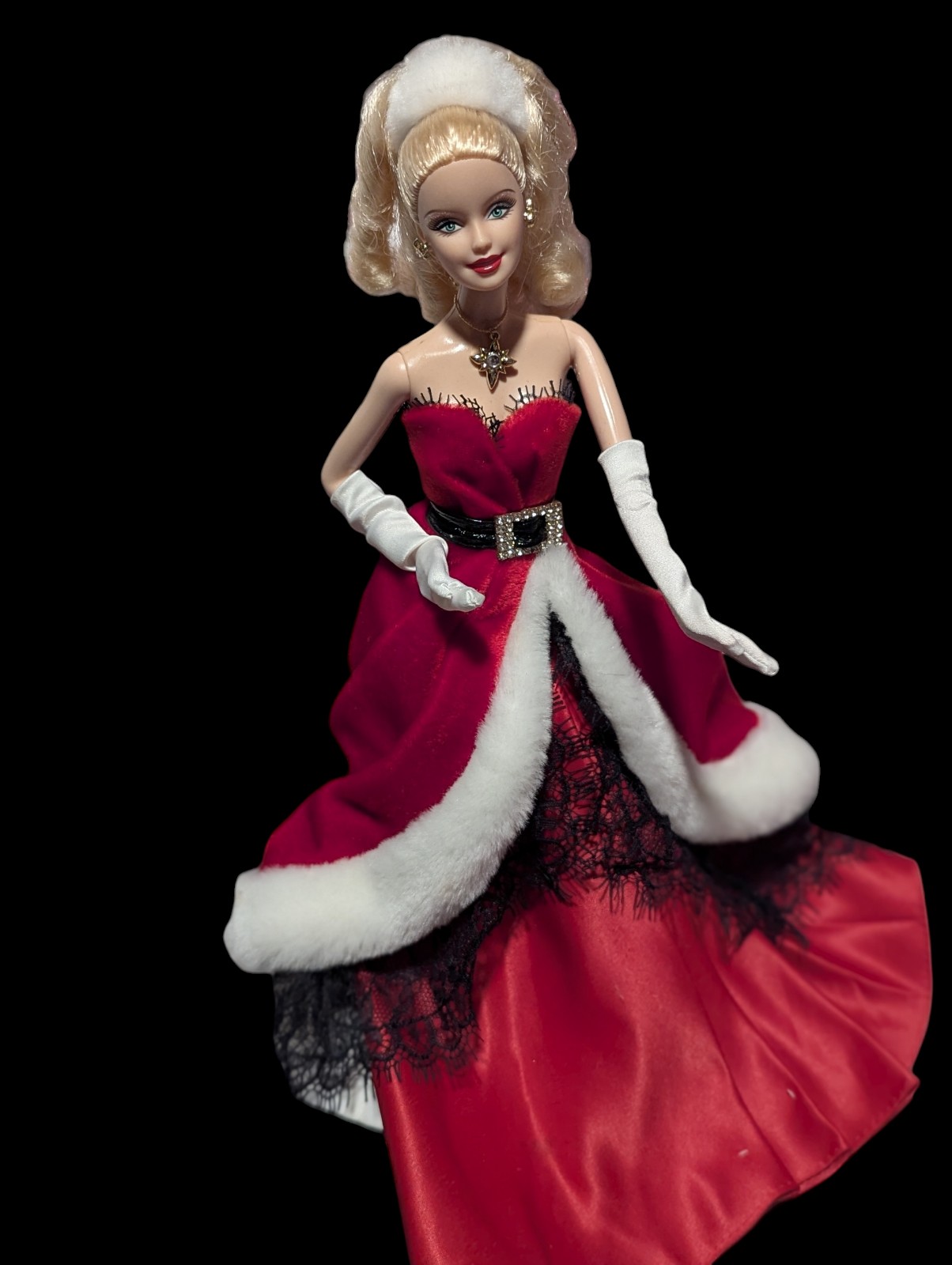 Mattel 2007 Limited Edition Holiday Collection Barbie