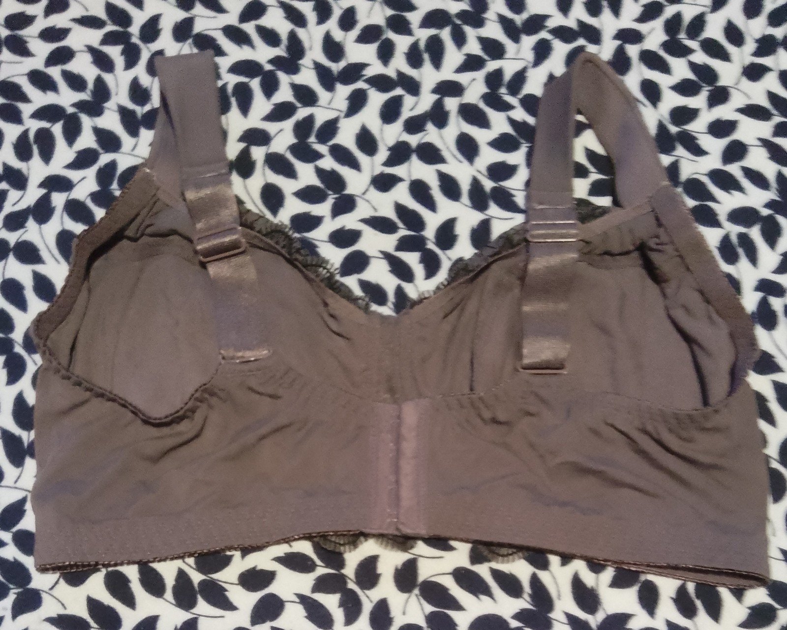 Gallery image 1 for Curve Muse Plus Size Minimizer Bra