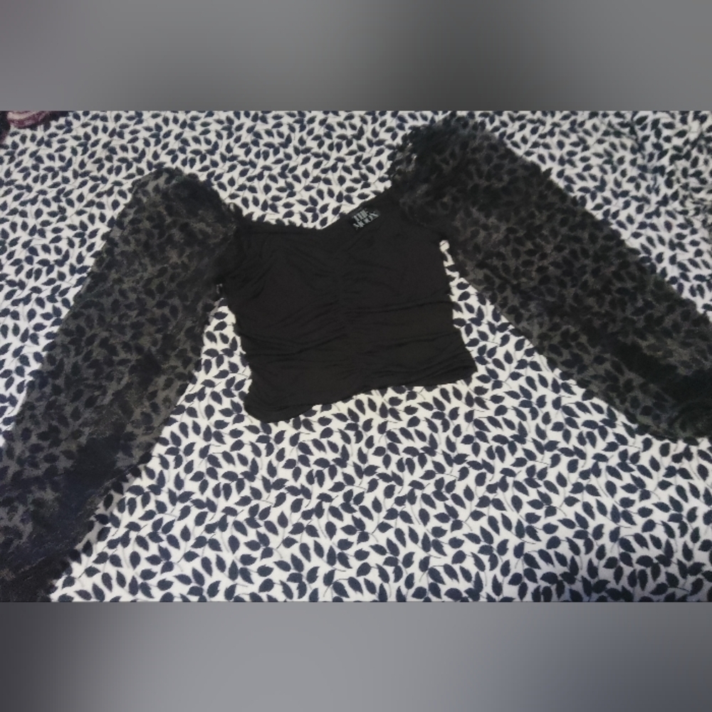 The Moon Crop Top, Size Small