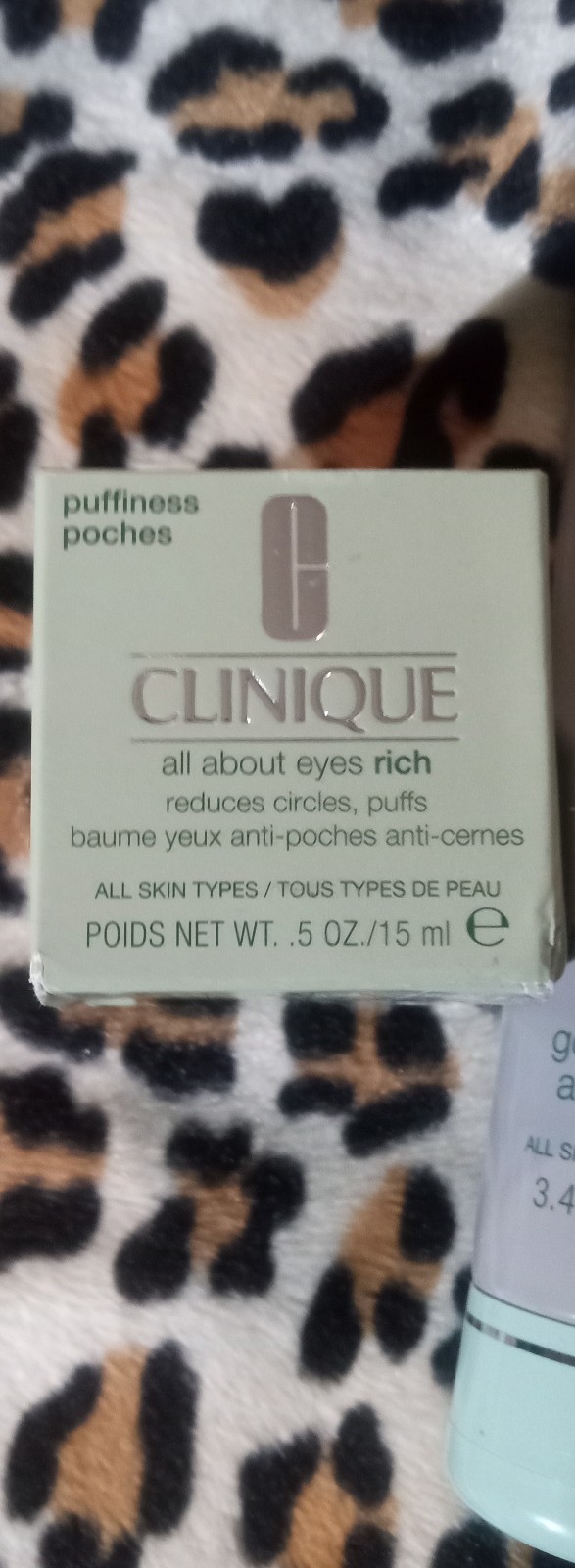 Gallery image 1 for Clinique Skincare Bundle