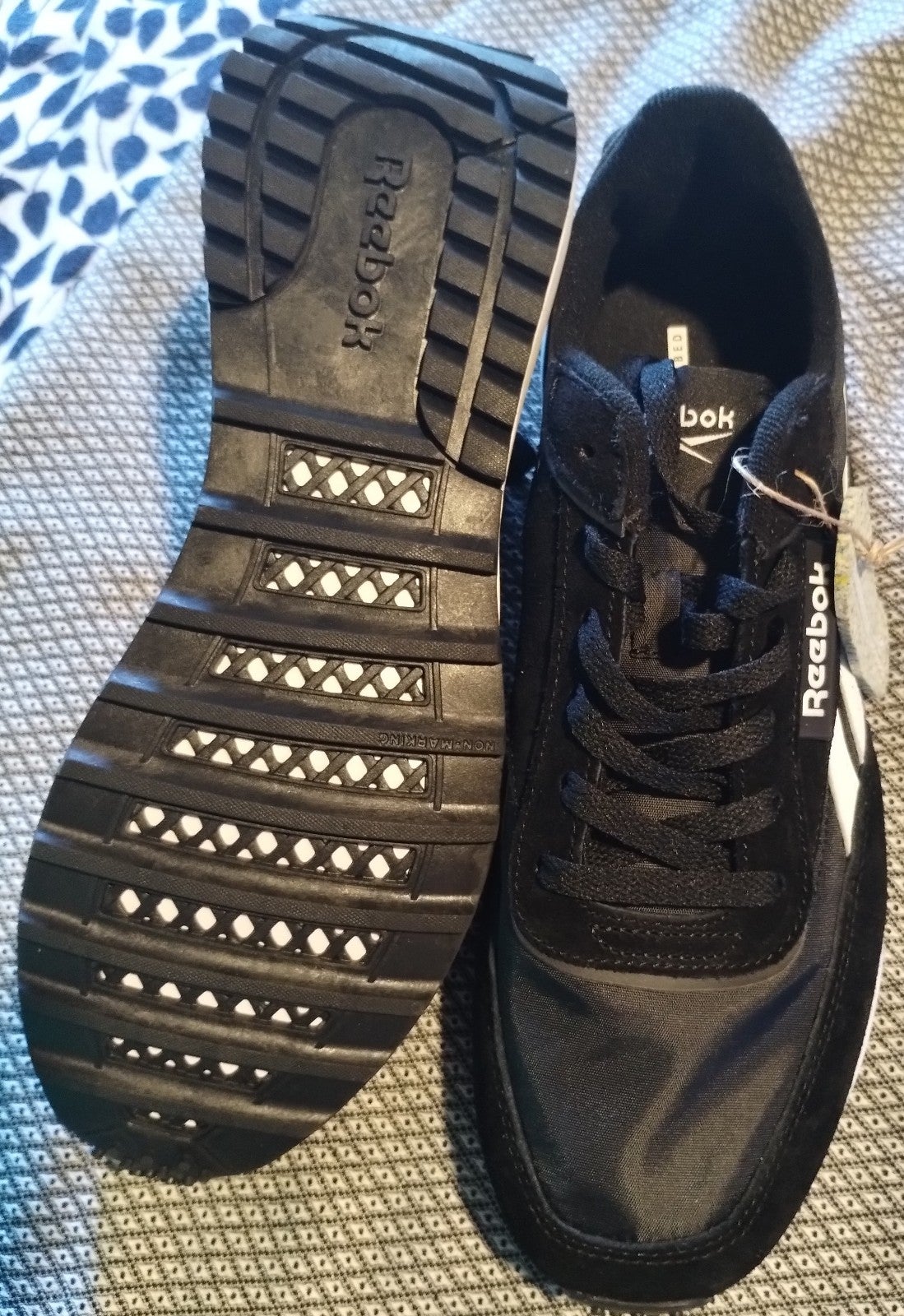 Gallery image 2 for Reebok Men's Galaxy 10 Shoes