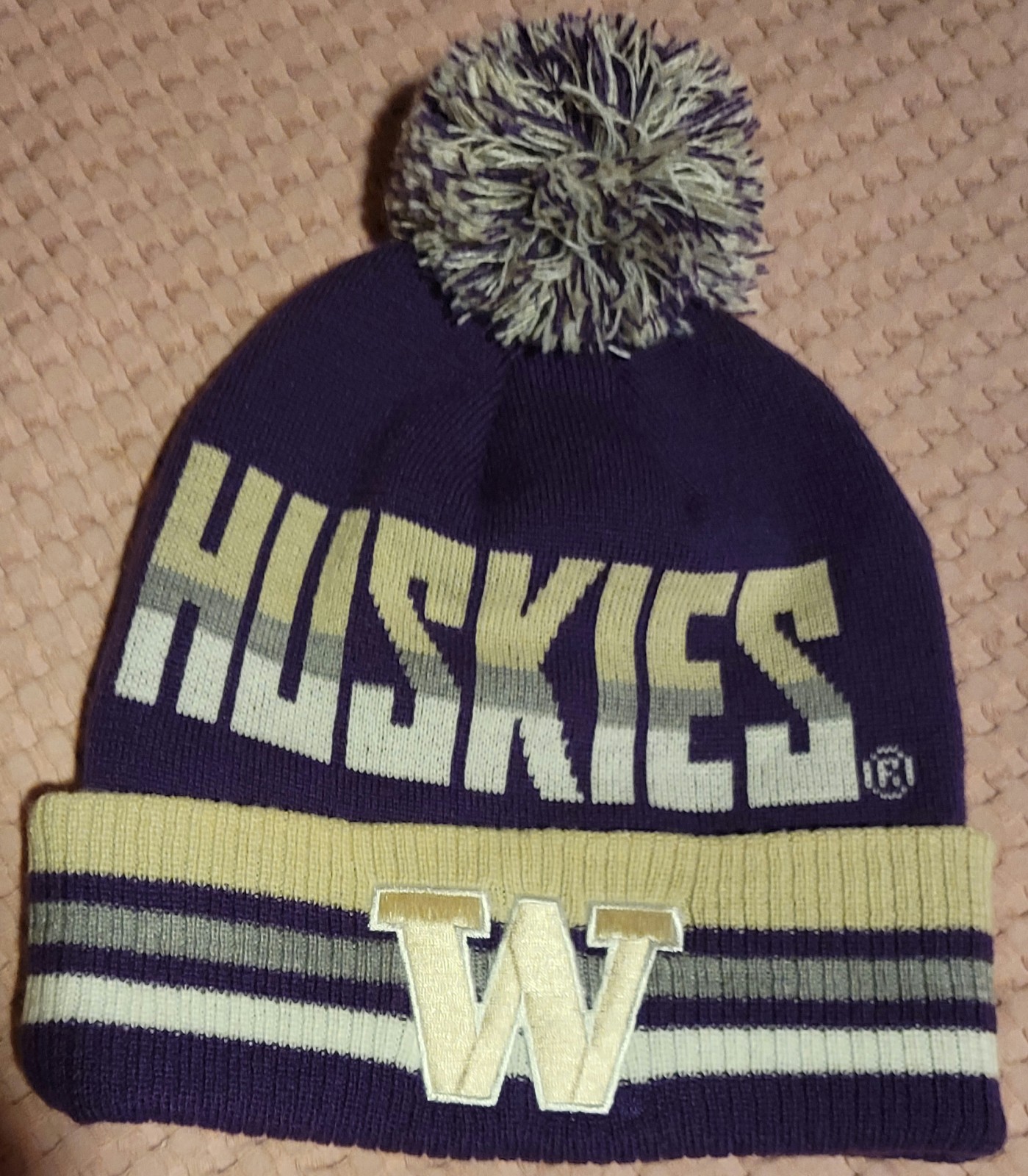 Captivating UW Huskies Pom Beanie, One Size