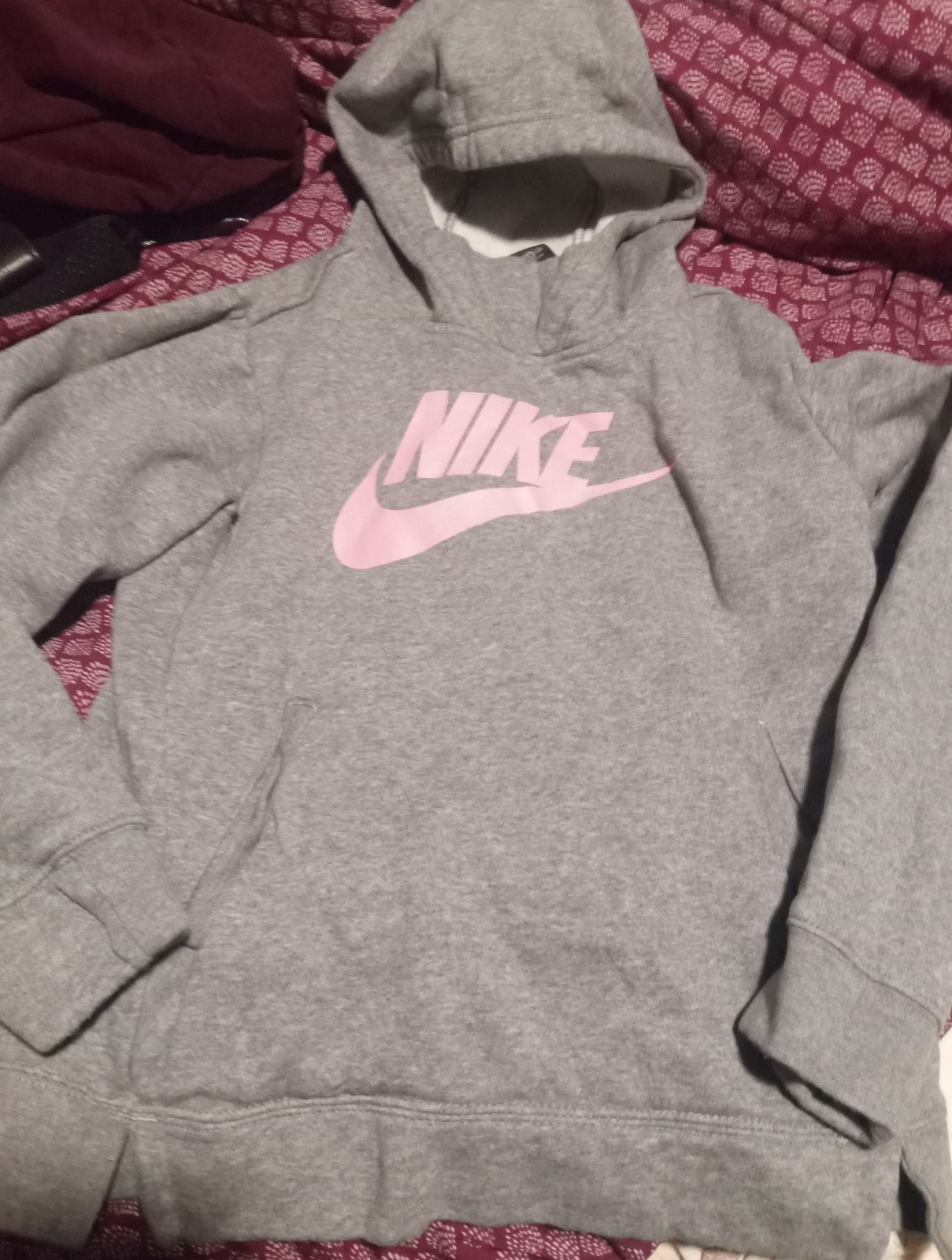 Gallery image 2 for Nike Hoodie, Girl's Medium