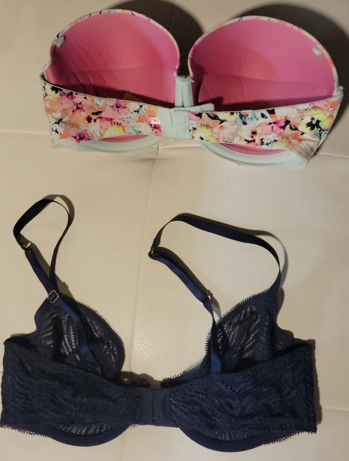 Gallery image 1 for Victoria's Secret Set of 2 Bras