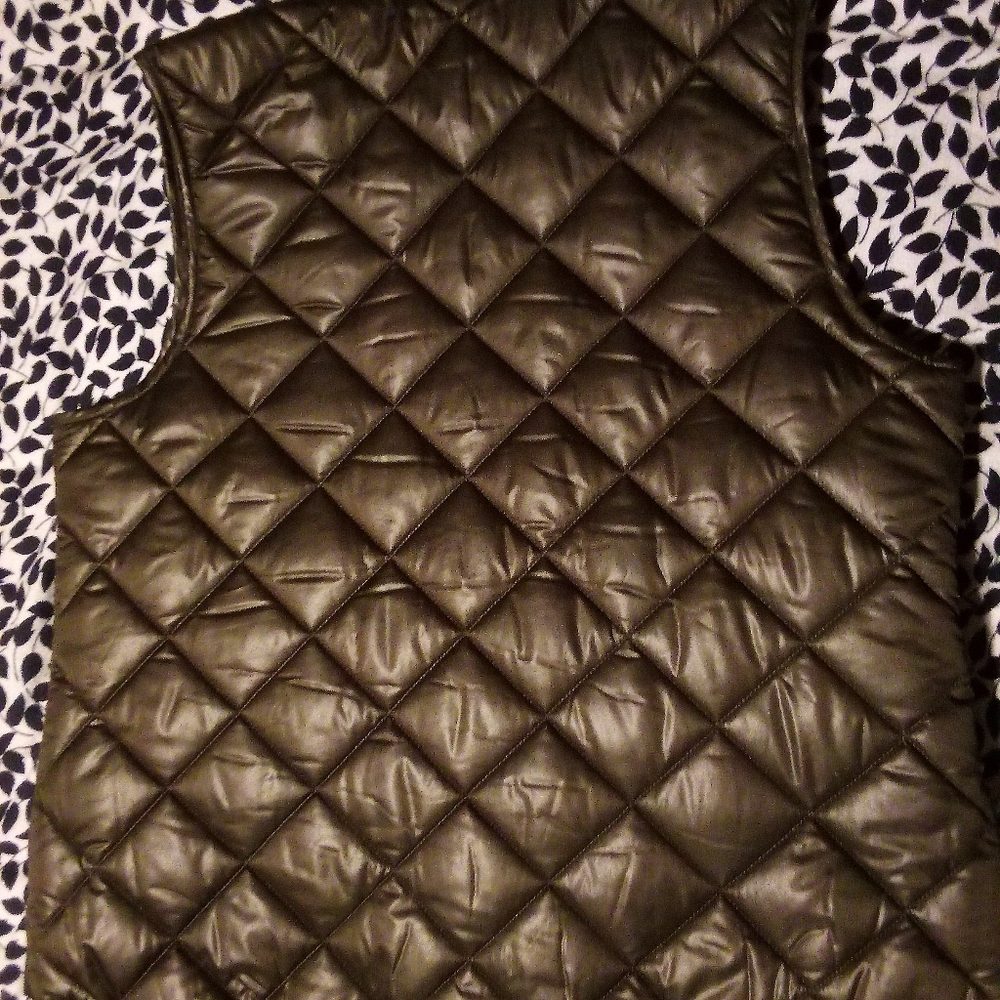 Gallery image 2 for Kate Spade Quilted Vest, XL