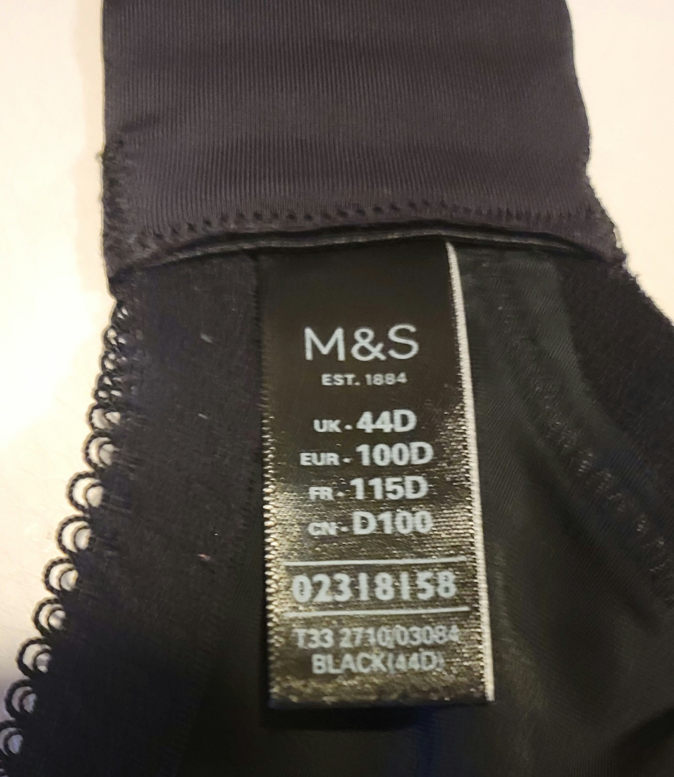 Gallery image 3 for Marks & Spencer Wildblooms Minimizer Bra