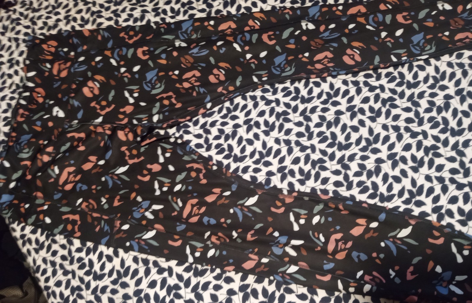Gallery image 5 for Aviva Leggings, XL