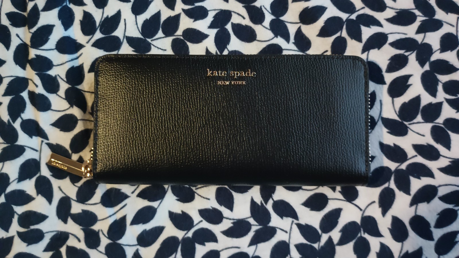Gallery image 1 for Kate Spade Wallet & Cardholder
