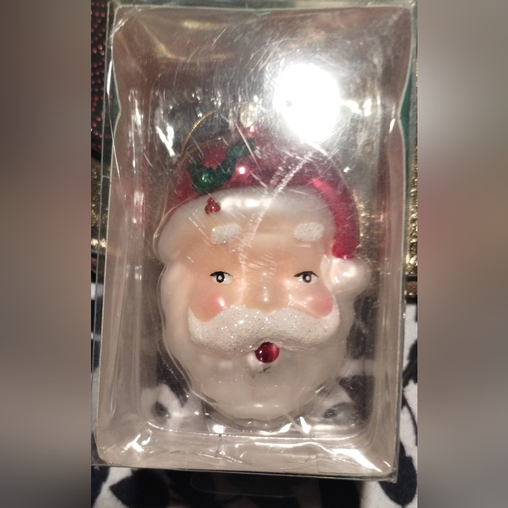 Kurt S. Adler Medallion Collection Santa Ornament