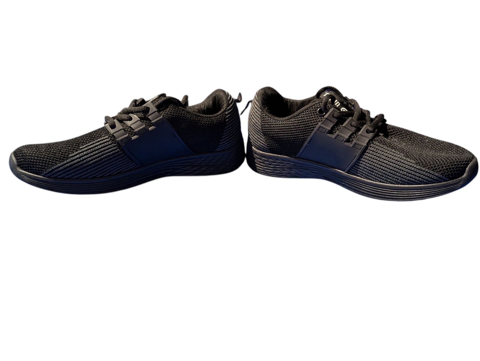 Gallery image 2 for Ecko Unltd Boys Size 4 Sneakers