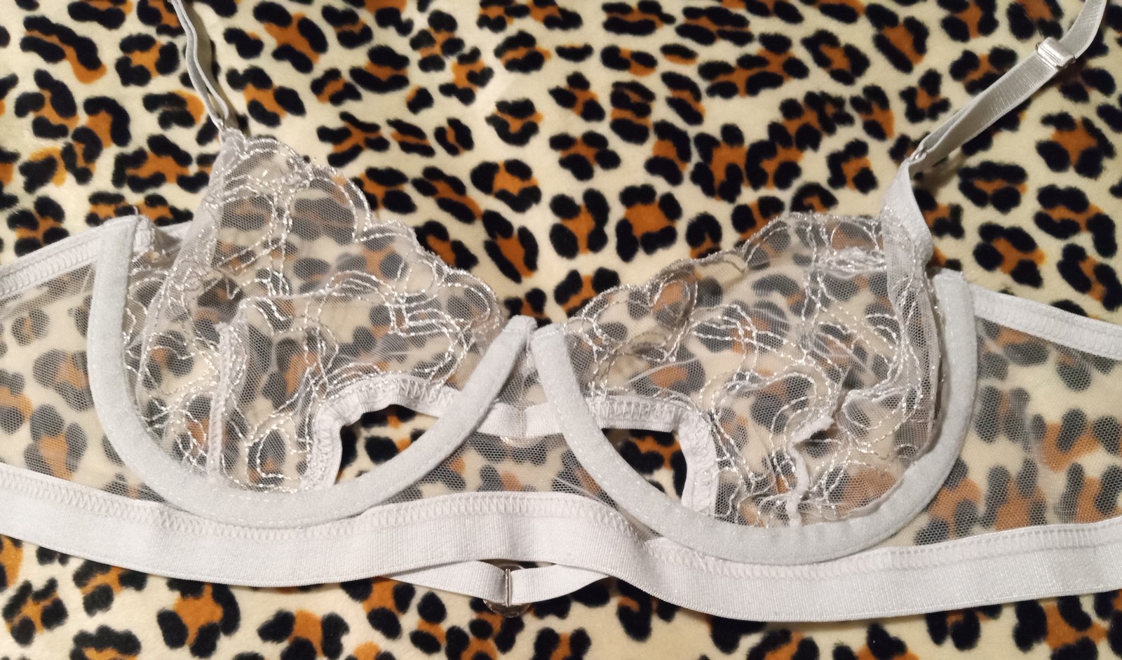 Gallery image 2 for Lace & Jewels Bra, Size Medium