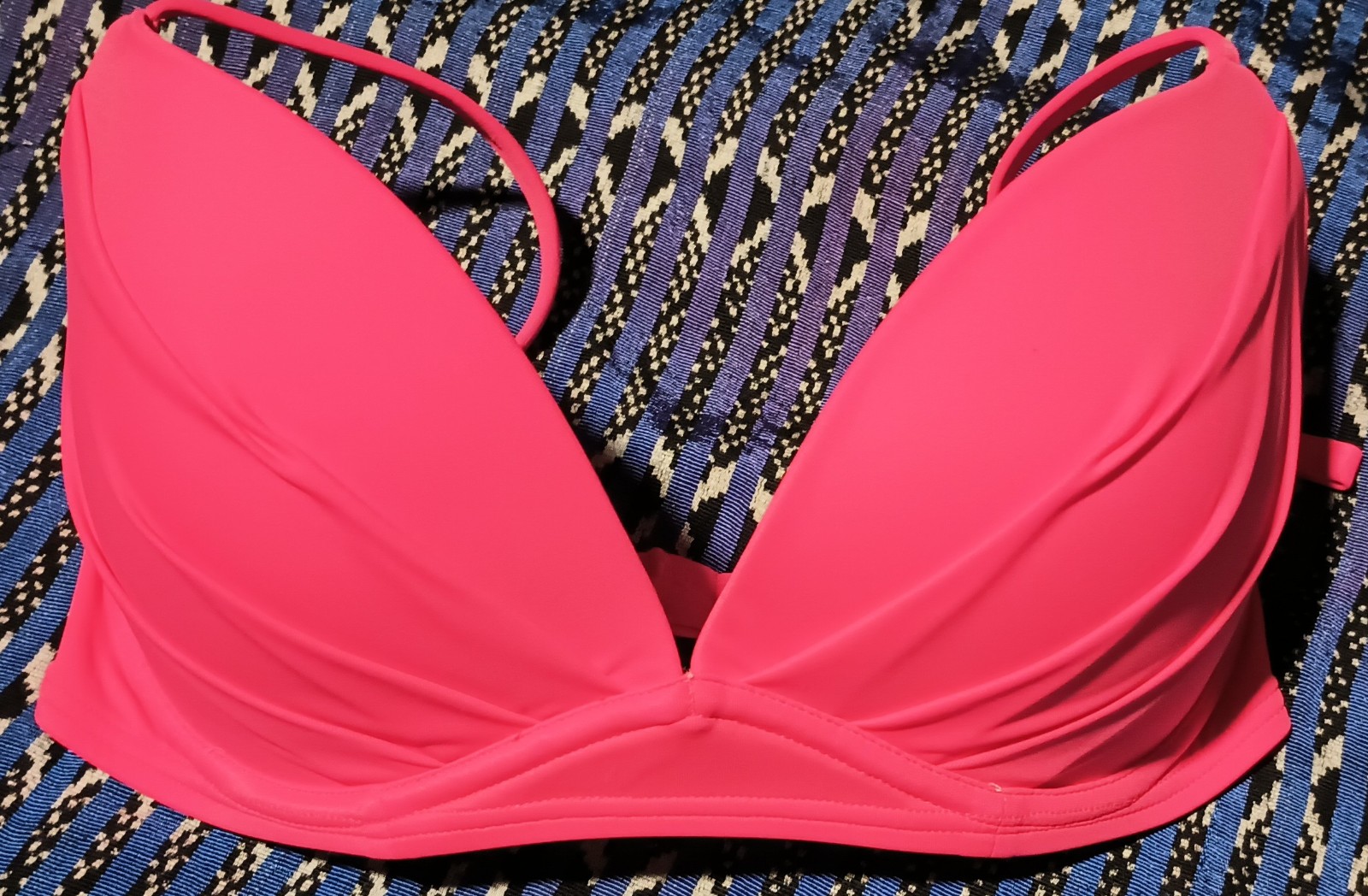Victoria's Secret Bikini Top, 32 DD