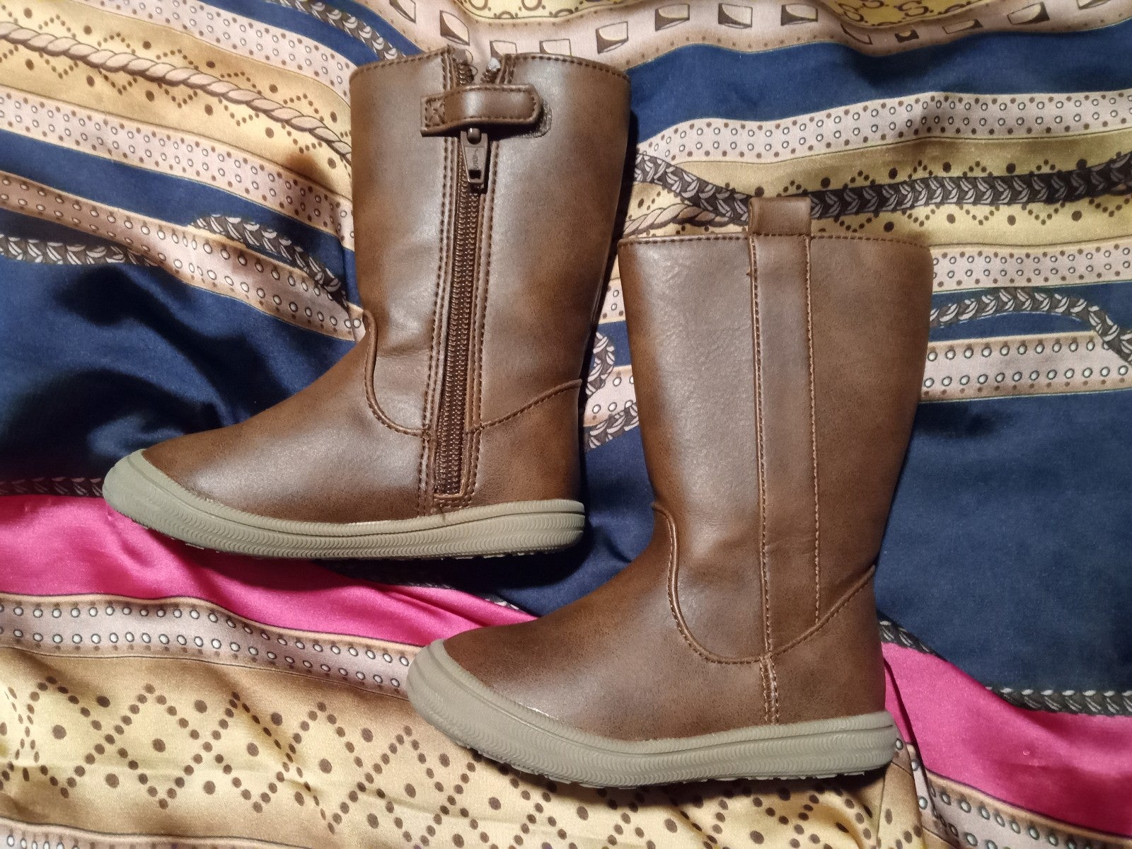 Cat & Jack Toddler Boots, Size 5