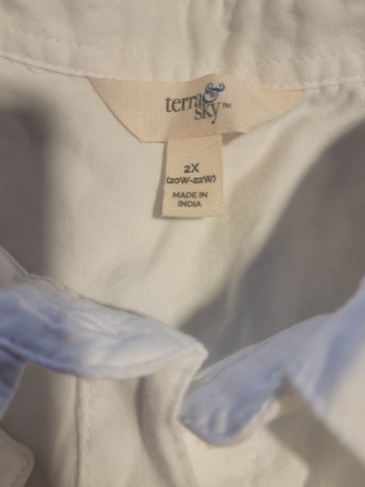 Gallery image 1 for Terra & Sky Plus Size Button Up Shirt