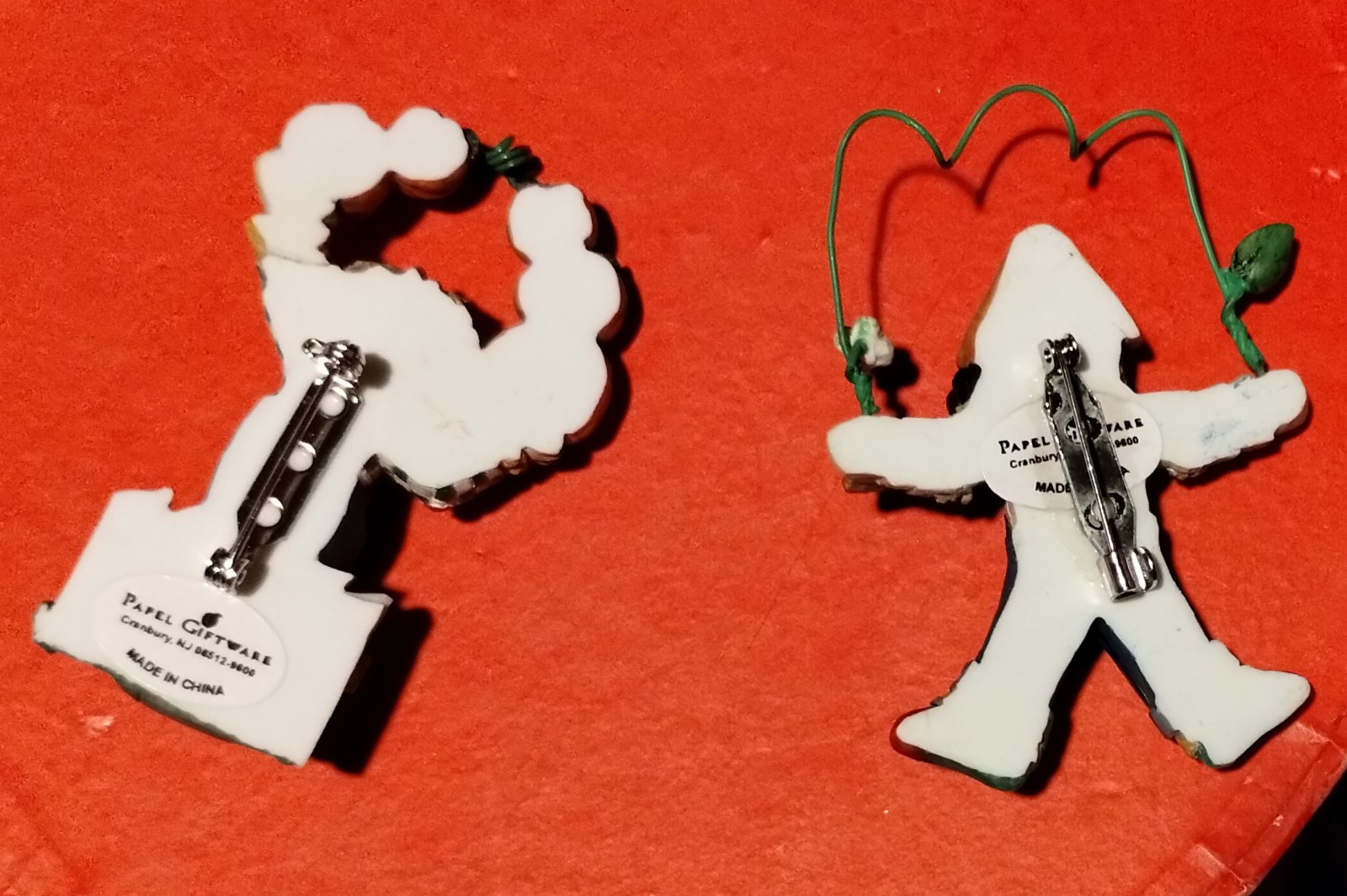 Gallery image 1 for Papel Giftware Set of 2 Scarecrow Pins
