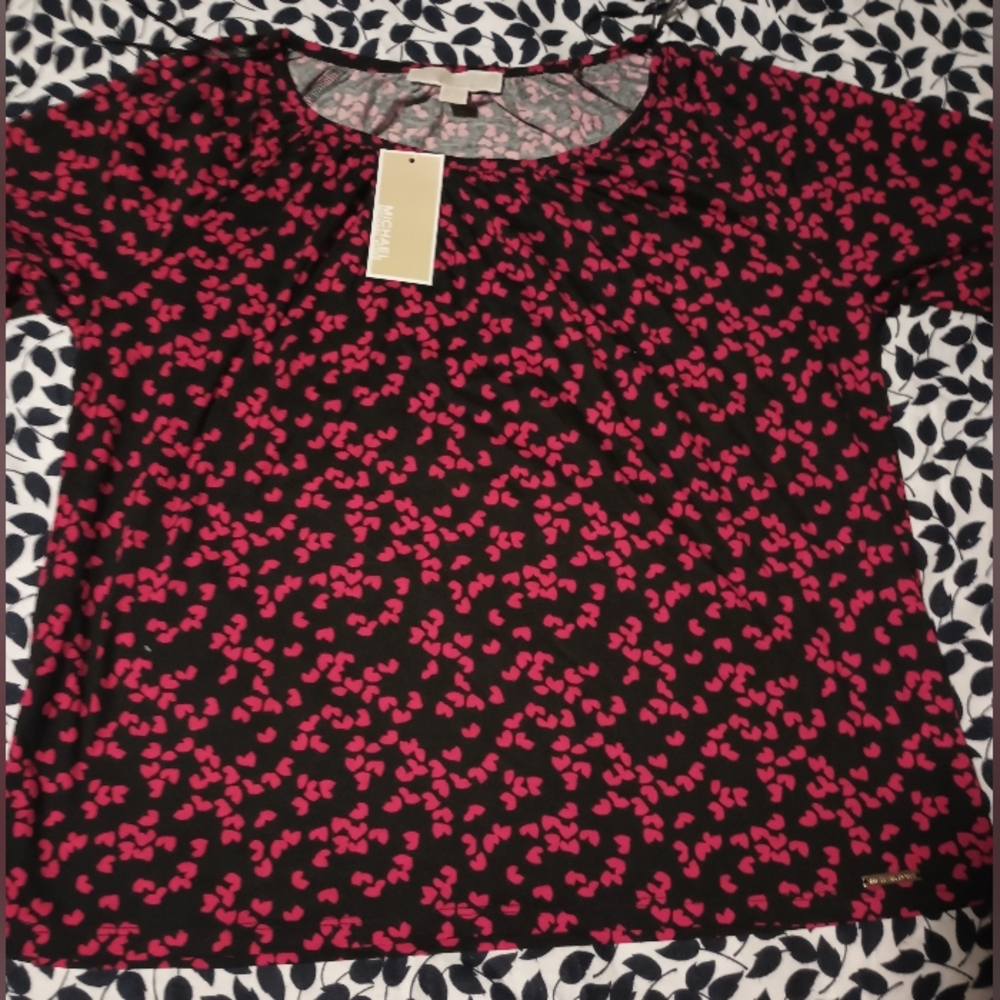 Gallery image 1 for Michael Kors Hearts Shirt, Medium