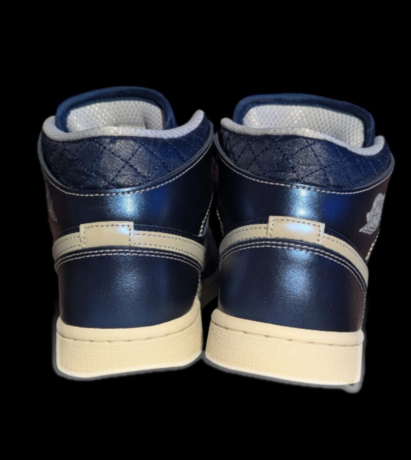Gallery image 3 for Air Jordan 1 Mid SE Metallic Blue Quilted Basketball Shoes