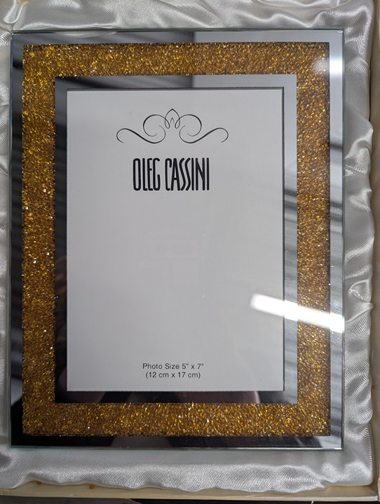 Oleg Cassini Diamond Crystals Picture Frame 5 x 7