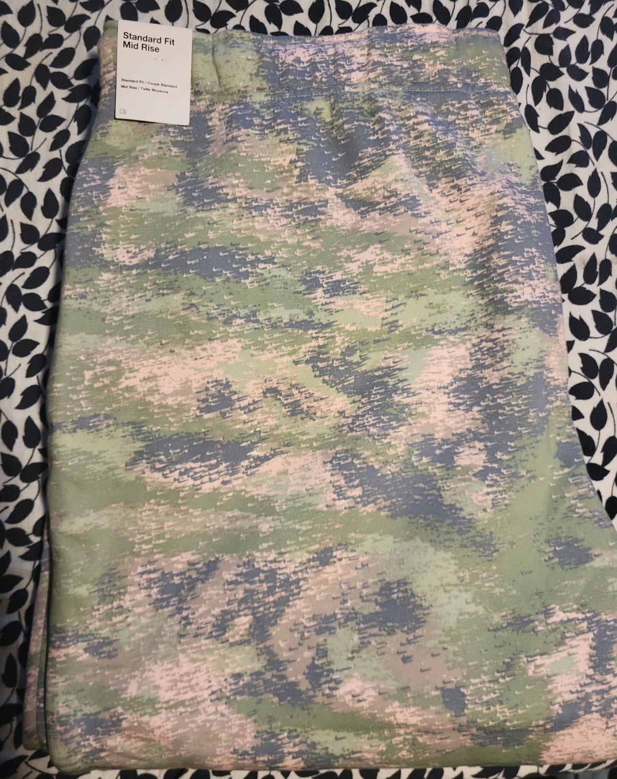 Gallery image 4 for Nike Set of Two Plus Size Sweatpants