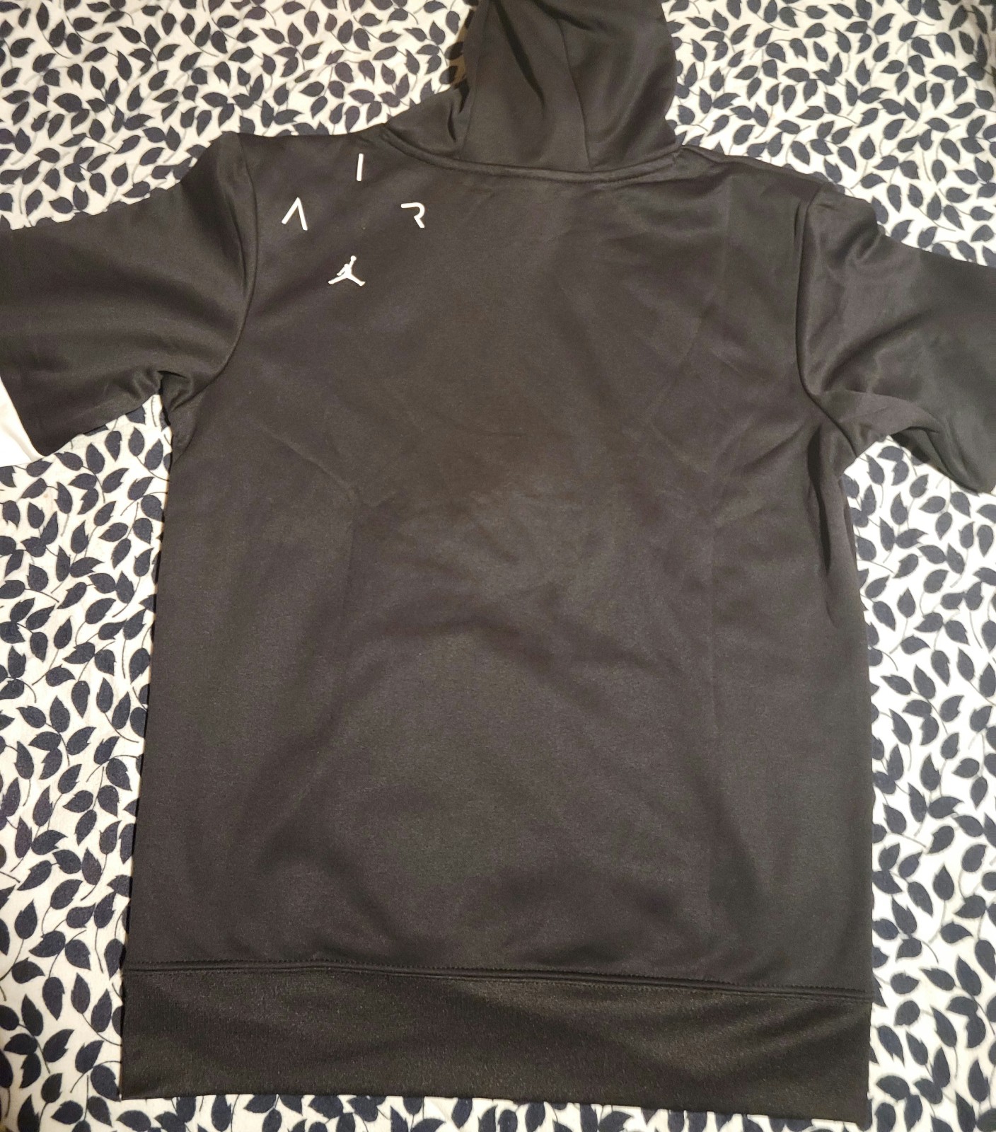 Gallery image 1 for Jordan Hoodie Youth Size Large